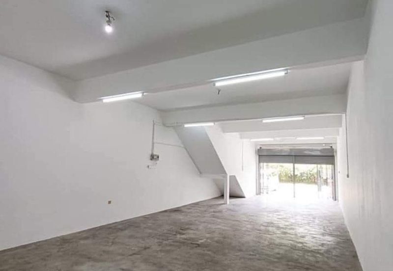 Menglembu Rasi Jaya Ground Floor Shop lot For Rent Ipoh Perak 