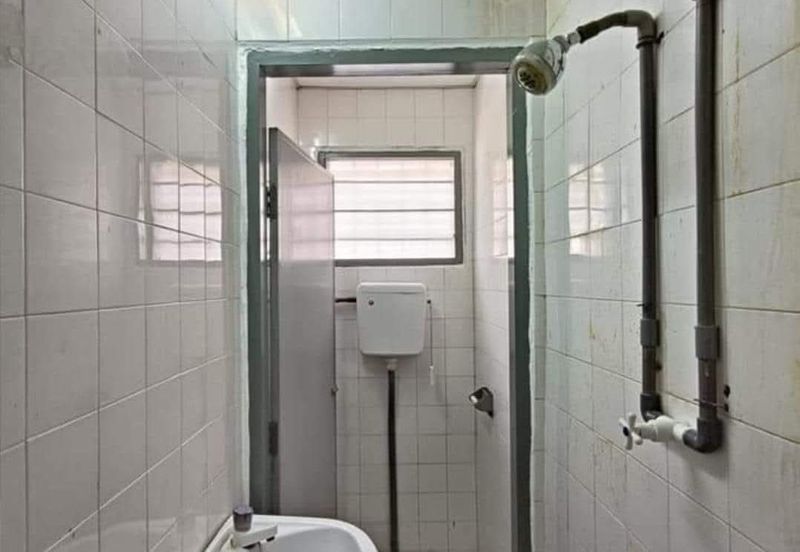 Menglembu Rasi Jaya Ground Floor Shop lot For Rent Ipoh Perak 