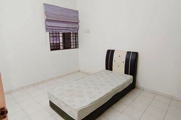 TAMAN DESA PENGKALAN INDAH