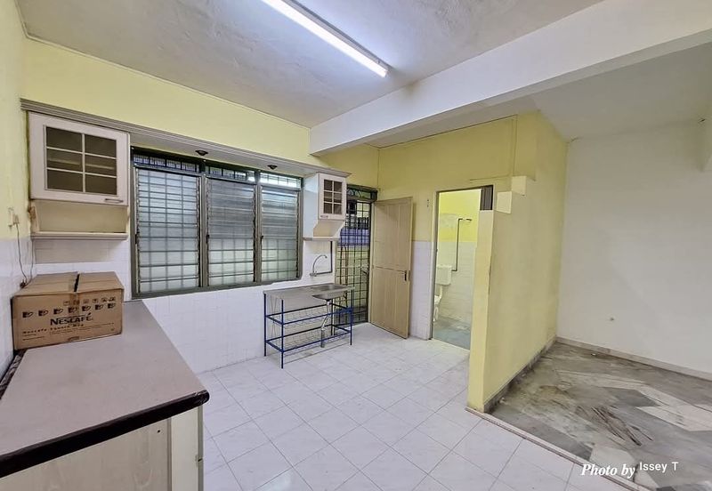 TAMAN BANDAR BARU MENGLEMBU