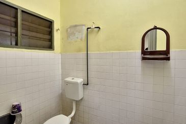 TAMAN BANDAR BARU MENGLEMBU