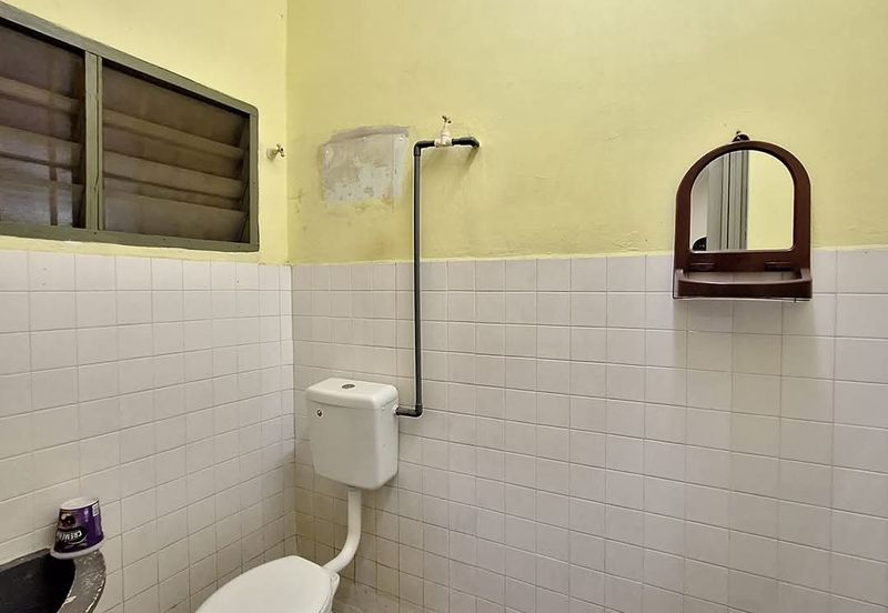 TAMAN BANDAR BARU MENGLEMBU