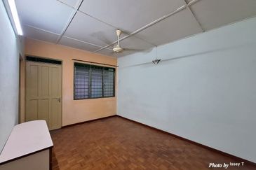 TAMAN BANDAR BARU MENGLEMBU