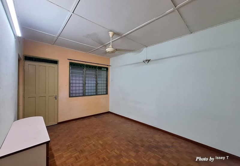 TAMAN BANDAR BARU MENGLEMBU