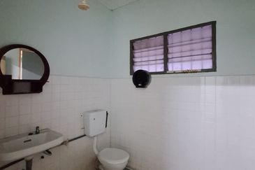 TAMAN BANDAR BARU MENGLEMBU