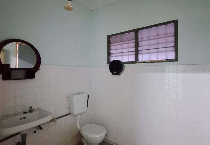 TAMAN BANDAR BARU MENGLEMBU