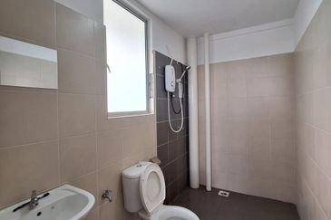 TAMAN MERU IDAMAN (SCIENTEX MERU)