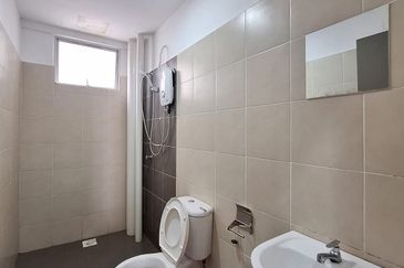 TAMAN MERU IDAMAN (SCIENTEX MERU)