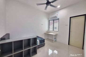 Taman Pengkalan Precinct 18