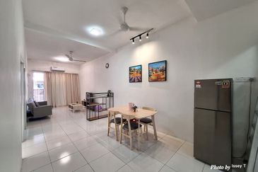 DESA LAHAT SRI -WANG