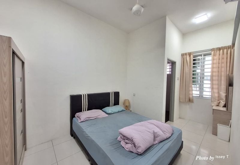 DESA LAHAT SRI -WANG