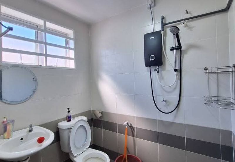 DESA LAHAT SRI -WANG