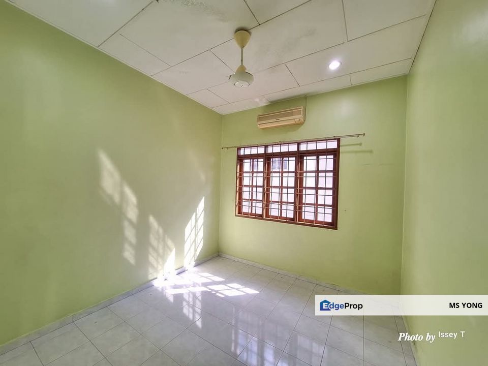 Menglembu Single Storey End Lot House For Rent Ipoh Perak , Perak, Kinta