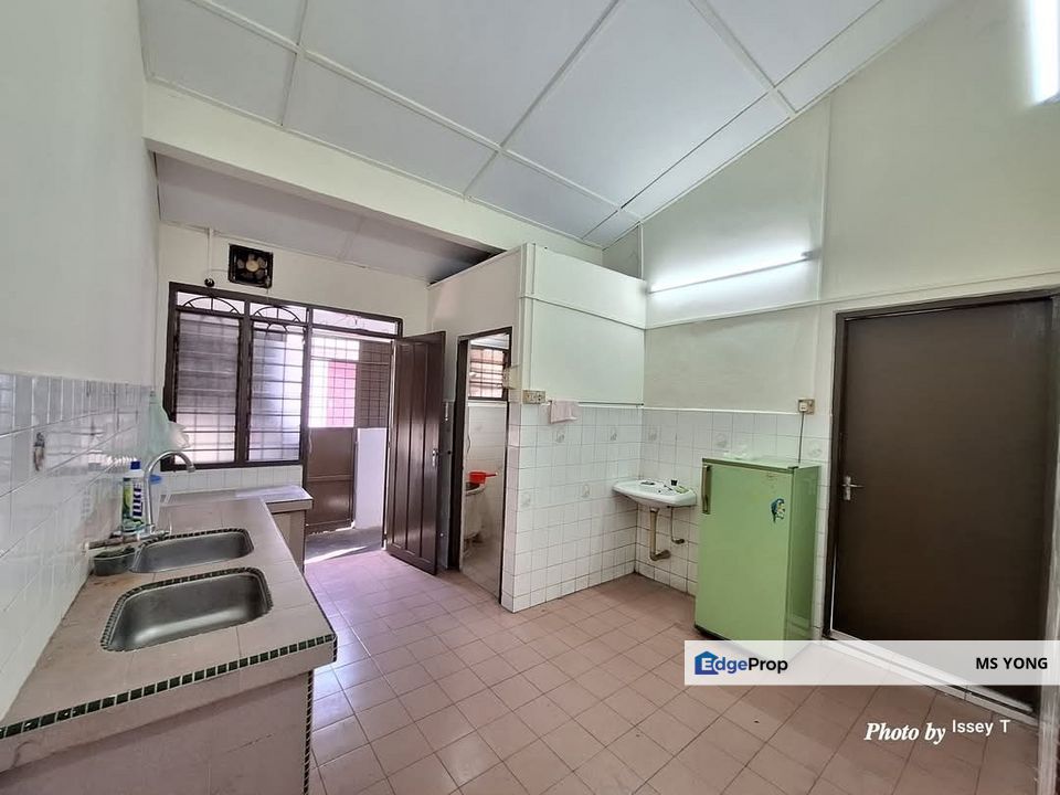 Menglembu Taman Wang Single Storey Terraced House For Rent Ipoh Perak , Perak, Kinta