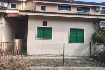 TAMAN SRI WANGSA II, BATU GAJAH