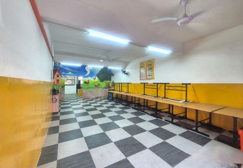 Pengkalan Station 18