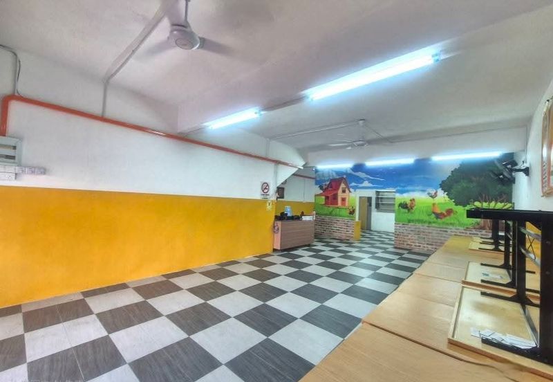 Pengkalan Station 18