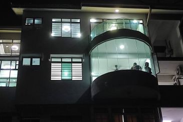 Apartment mutiara perdana duplex unit for sale limited dekat airport