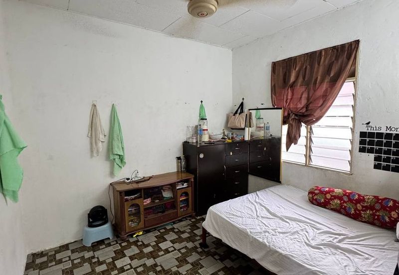 Apartment Tanjung Tokong For Sale Hot Area 