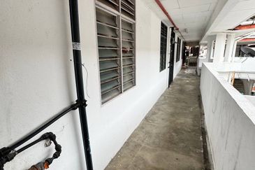 Apartment Tanjung Tokong For Sale Hot Area 
