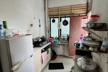 Apartment Tanjung Tokong For Sale Hot Area 