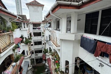 Apartment Tanjung Tokong For Sale Hot Area 