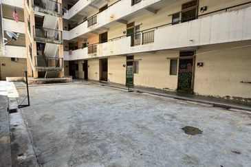 Pangsapuri Delima Intan