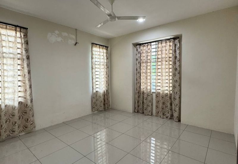 TAMAN SAUJANA SEMELING