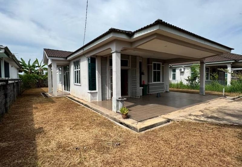 TAMAN SAUJANA SEMELING