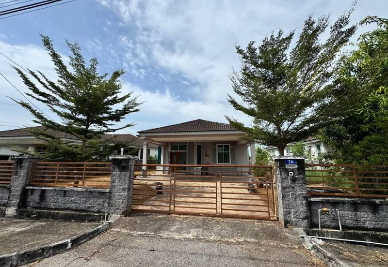 TAMAN SAUJANA SEMELING