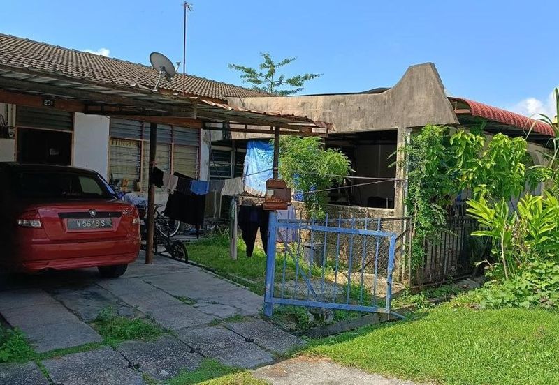 TAMAN TABONG HAJI (NURI)