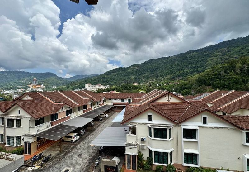 Sri Bendera Condo Villa