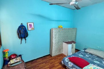 Taman Pauh Indah Flat