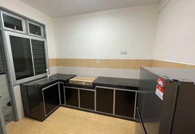 Indah Court Apartment