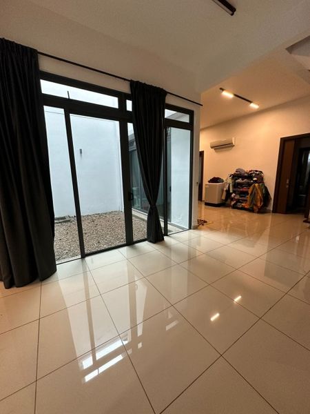 Estuari Garden Double Storey Superlink House @ Iskandar Puteri富人区【Estuari Garden】 双层【Superlink】屋子中间单位出售📣📣📣, Johor, Nusajaya