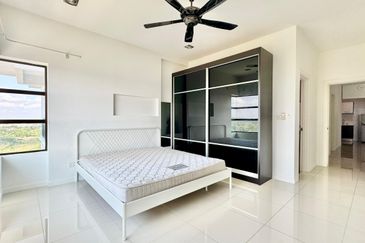 Ujana Executive Apartment