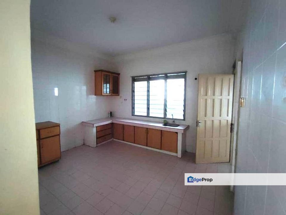 2 Storey Immediate Corner First Garden, Kledang Emas, Perak, Ipoh