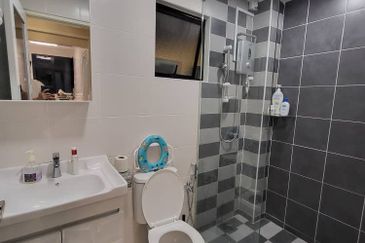 Manhattan Condominium