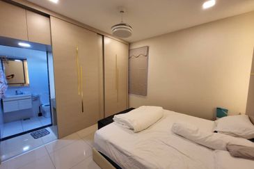 Manhattan Condominium