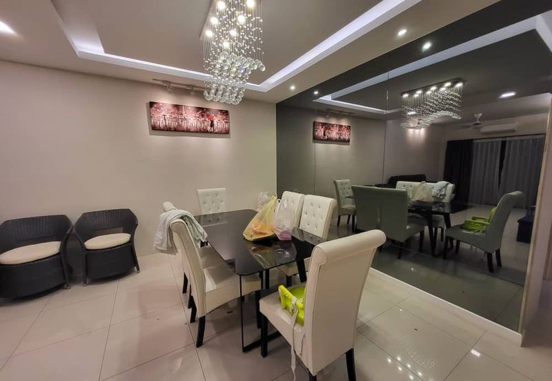 Manhattan Condominium