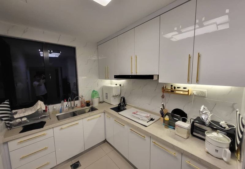 Manhattan Condominium