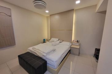 Manhattan Condominium