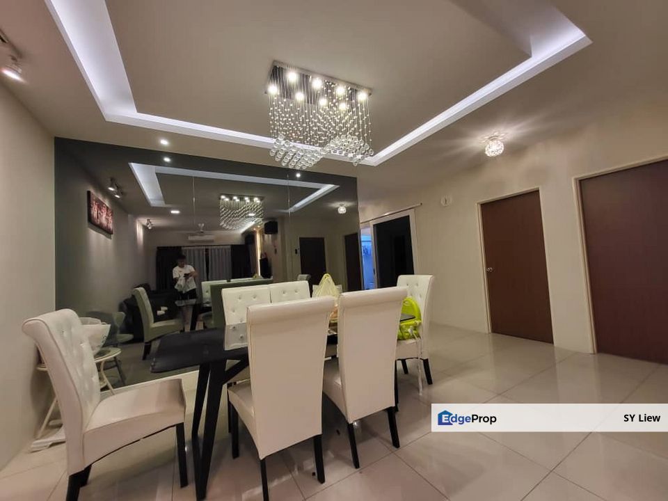 Corner Unit Manhattan Condominium , Perak, Ipoh