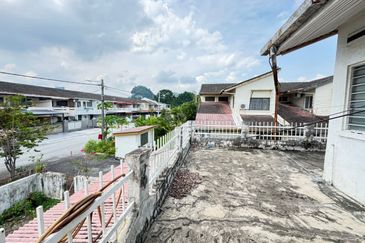 Taman Ipoh Selatan (Ipoh Garden South)