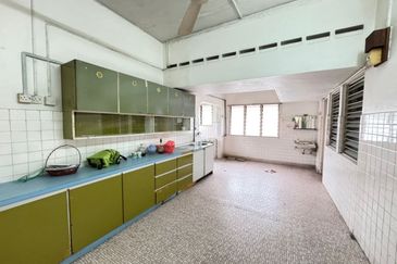 Taman Ipoh Selatan (Ipoh Garden South)