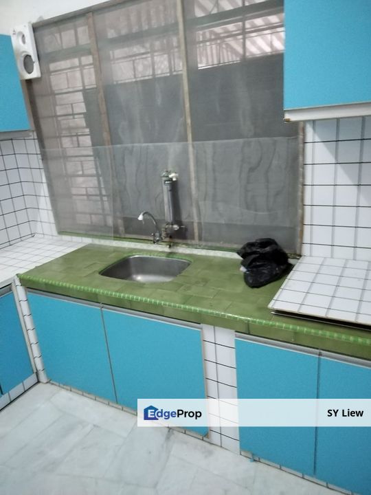 Facing Main Road Double Storey Ipoh Garden East , Perak, Ipoh