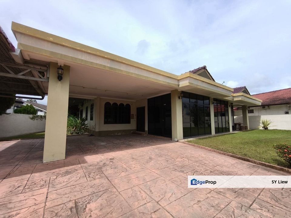 Single Storey Bungalow Canning Garden, Perak, Ipoh