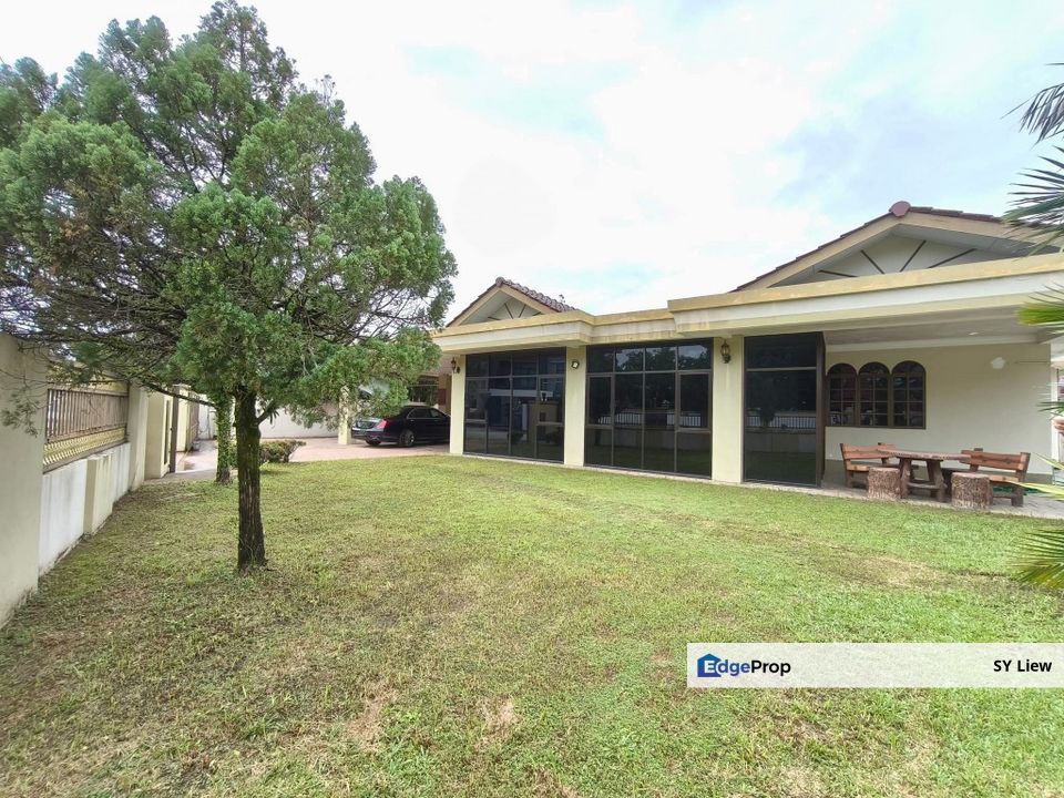 Single Storey Bungalow Canning Garden, Perak, Ipoh
