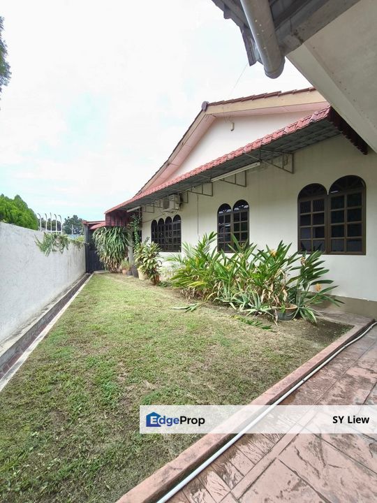 Single Storey Bungalow Canning Garden, Perak, Ipoh