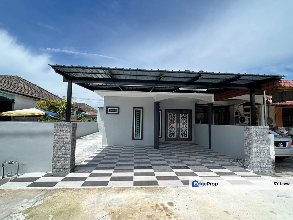 Single Storey Intermediate Corner Bercham Bandar Baru Putra , Perak, Ipoh
